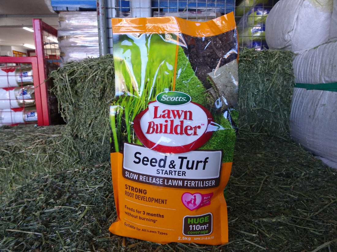 Scotts Lawn Builder Seed & Turf Starter 2.5kg – Powells' Stockfeeds